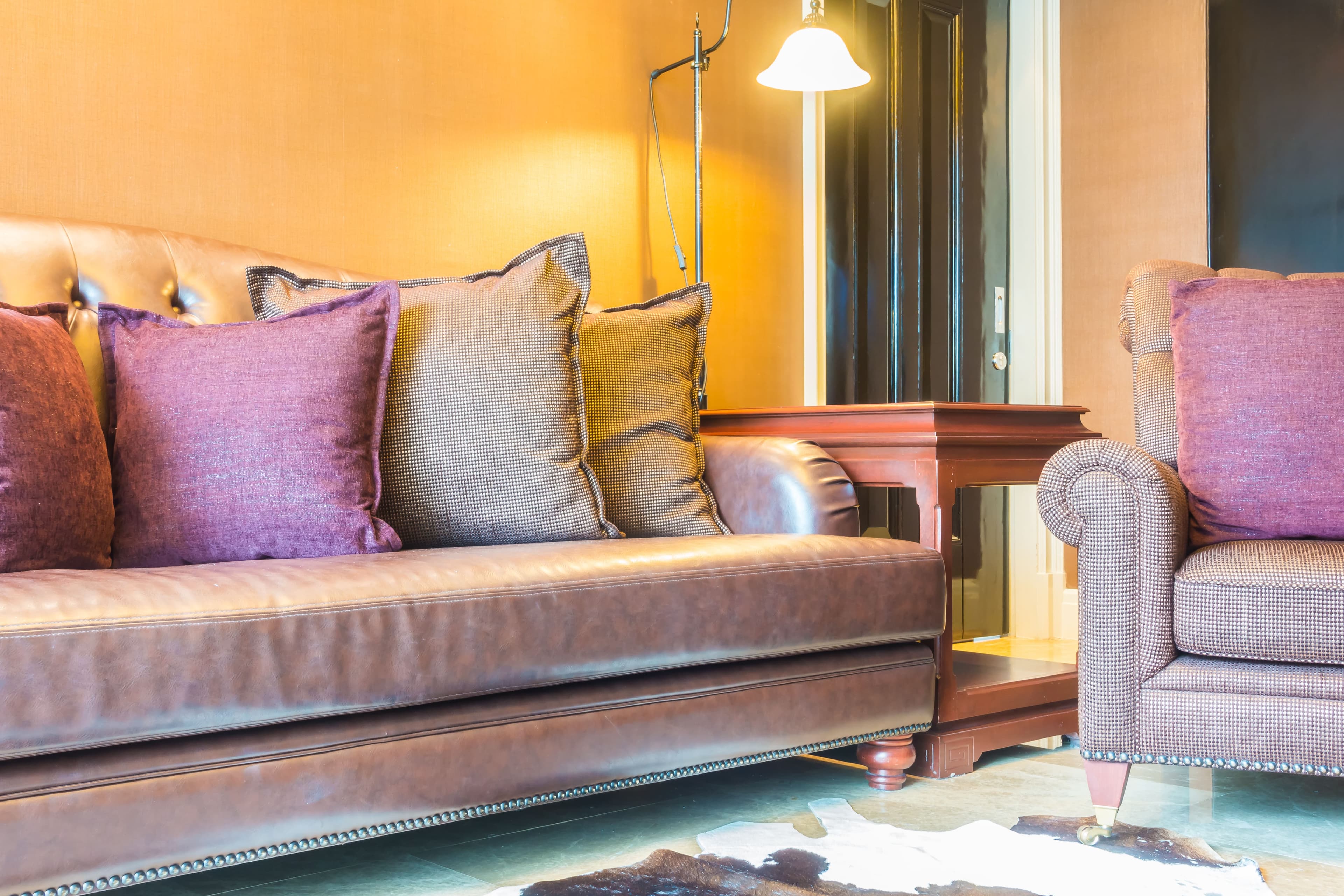 Furniture Pads & Moving Blankets